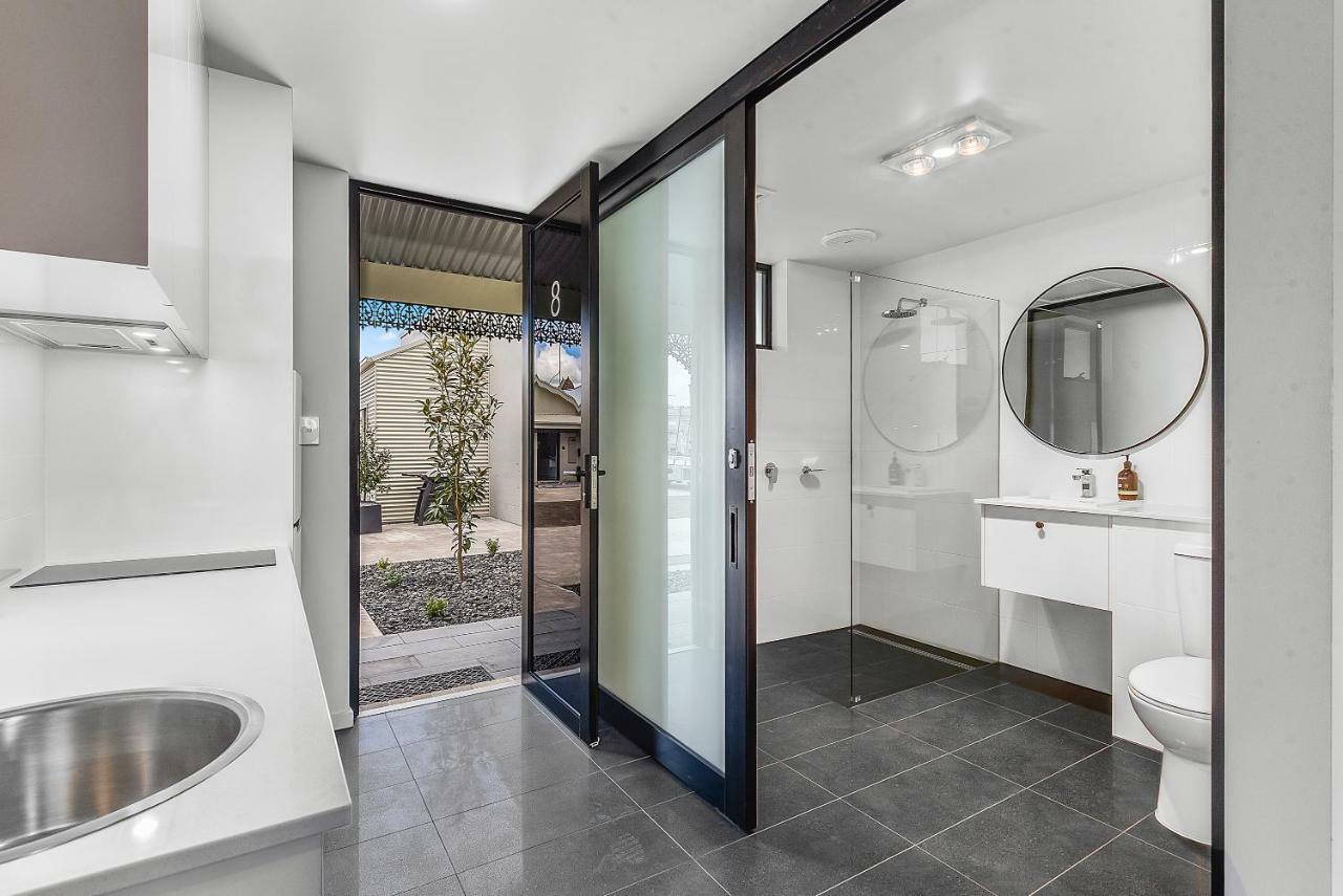 Aloha Central Premium Studios Mount Gambier Exterior photo