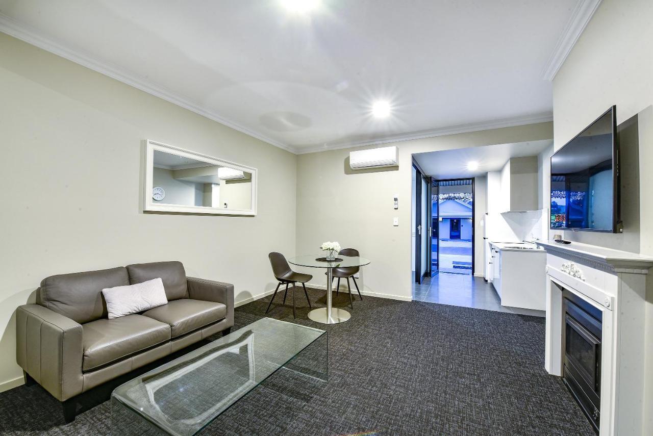 Aloha Central Premium Studios Mount Gambier Exterior photo