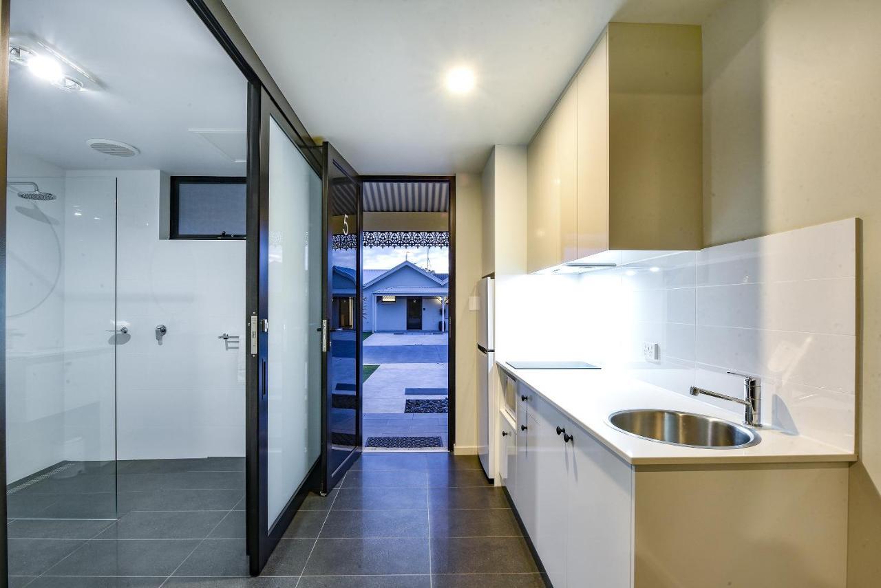 Aloha Central Premium Studios Mount Gambier Exterior photo